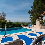 Sea Mill Villa *